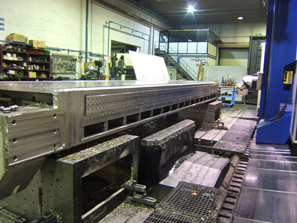 banco tubi macchinario carta