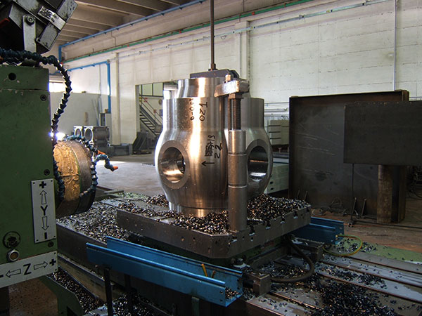 pezzo per industria idroelettrica